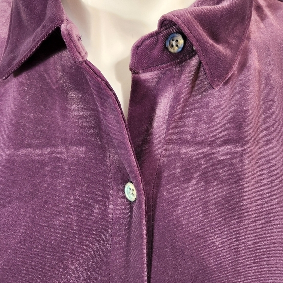 J Jill Purple Velvet Tunic  Wearever Collection S  Soft Back Shirred Back Button - Picture 9 of 11